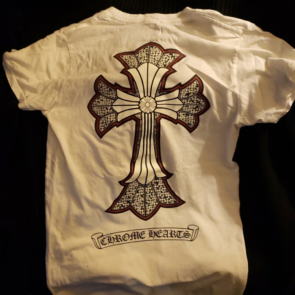 Chrome hearts women's v cut t-shirt xs